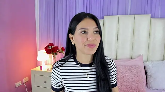 Snapshot of lulumars chatting on 01.18.25 lulumars online show from 01.18.25