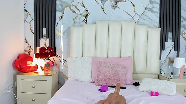 Snapshot of lulumars chatting on 03.07.25 lulumars online show from 03.07.25