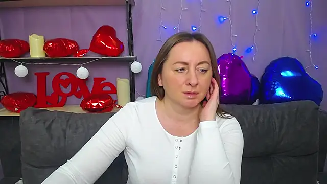 Snapshot of Abby_Taylorr chatting on 02.23.25 Abby Taylorr online show from 02.23.25