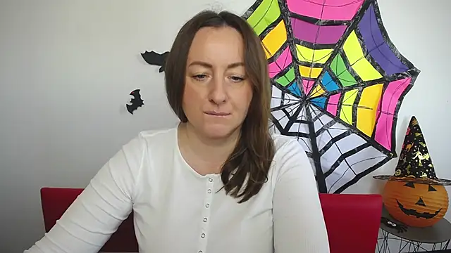 Snapshot of Abby_Taylorr chatting on 10.30.25 Abby Taylorr online show from 10.30.25