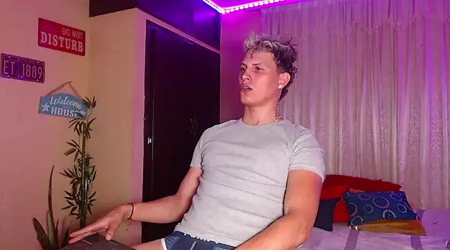 DavidNeill online show from 03.17.25