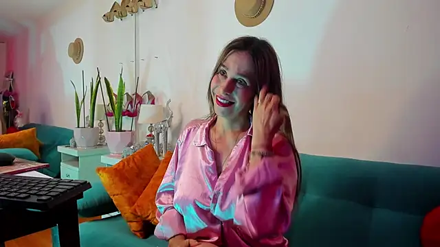 Victoria Jonness online show from 02.16.25