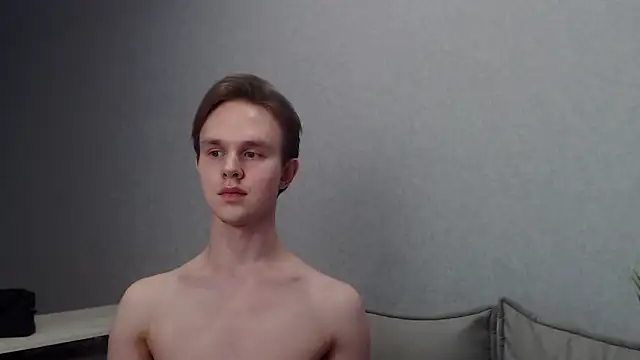 Snapshot of MartinMendez chatting on 02.02.25 MartinMendez online show from 02.02.25