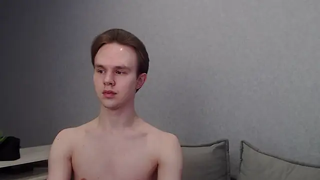 Snapshot of MartinMendez chatting on 02.06.25 MartinMendez online show from 02.06.25