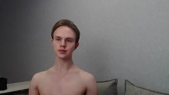 Snapshot of MartinMendez chatting on 02.06.25 MartinMendez online show from 02.06.25