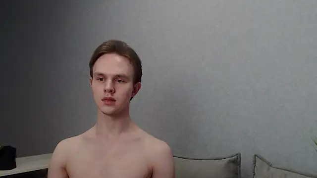 Snapshot of MartinMendez chatting on 02.07.25 MartinMendez online show from 02.07.25