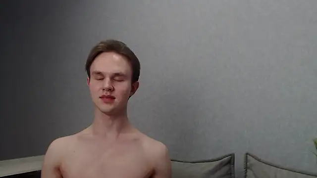 Snapshot of MartinMendez chatting on 02.09.25 MartinMendez online show from 02.09.25