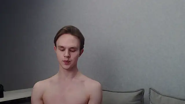 Snapshot of MartinMendez chatting on 02.10.25 MartinMendez online show from 02.10.25