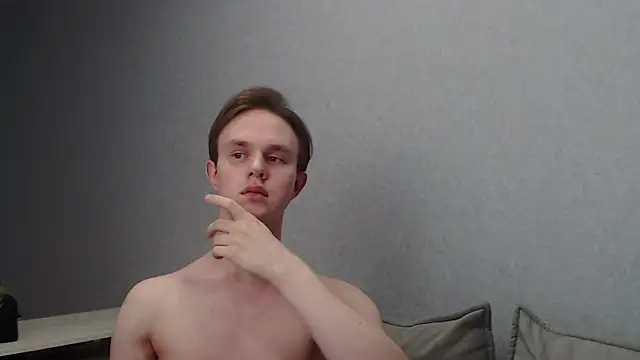 Snapshot of MartinMendez chatting on 02.12.25 MartinMendez online show from 02.12.25