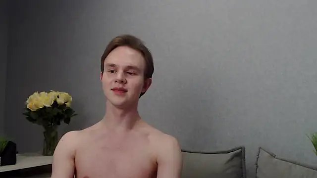 Snapshot of MartinMendez chatting on 02.15.25 MartinMendez online show from 02.15.25