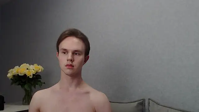 Snapshot of MartinMendez chatting on 02.16.25 MartinMendez online show from 02.16.25