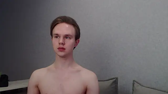 Snapshot of MartinMendez chatting on 02.26.25 MartinMendez online show from 02.26.25