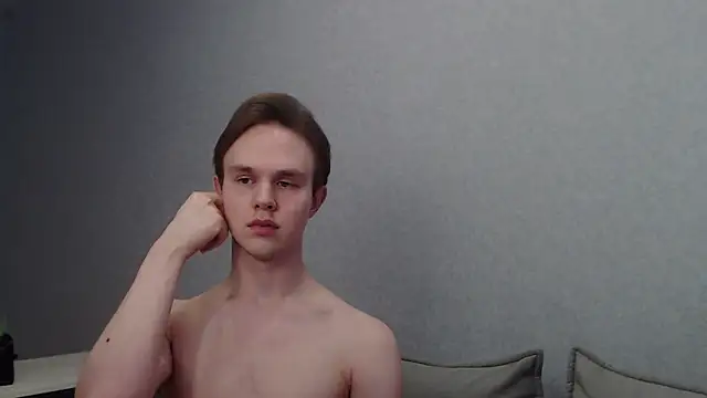 Snapshot of MartinMendez chatting on 03.09.25 MartinMendez online show from 03.09.25