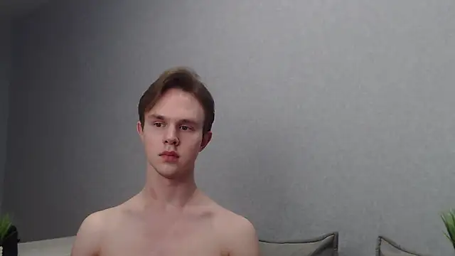 Snapshot of MartinMendez chatting on 03.09.25 MartinMendez online show from 03.09.25