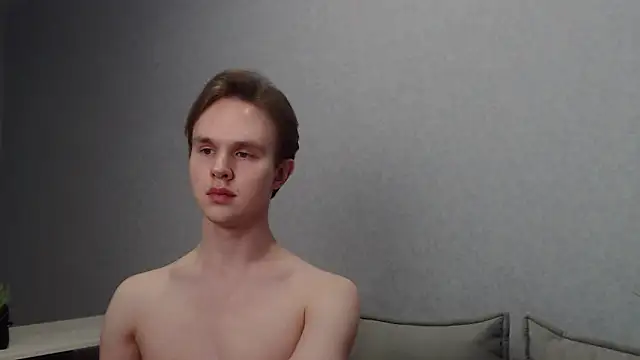 Snapshot of MartinMendez chatting on 03.11.25 MartinMendez online show from 03.11.25