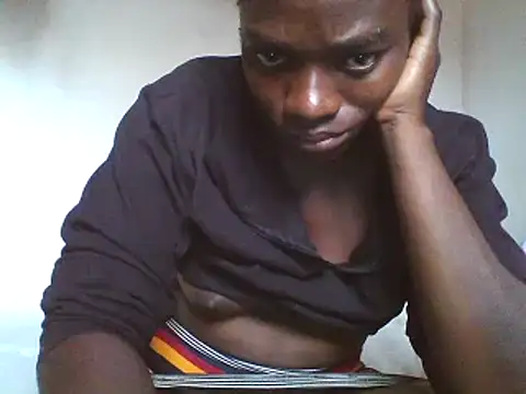 Snapshot of shape30 chatting on 01.31.25 shape30 online show from 01.31.25