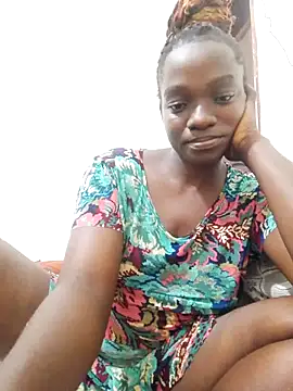 Snapshot of shape30 chatting on 02.28.26 shape30 online show from 02.28.26