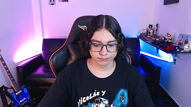 Snapshot of malik_harrison__ chatting on 01.04.25 malik harrison   online show from 01.04.25