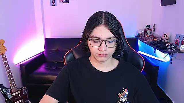 Snapshot of malik_harrison__ chatting on 01.16.25 malik harrison   online show from 01.16.25