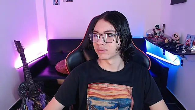 Snapshot of malik_harrison__ chatting on 01.26.25 malik harrison   online show from 01.26.25