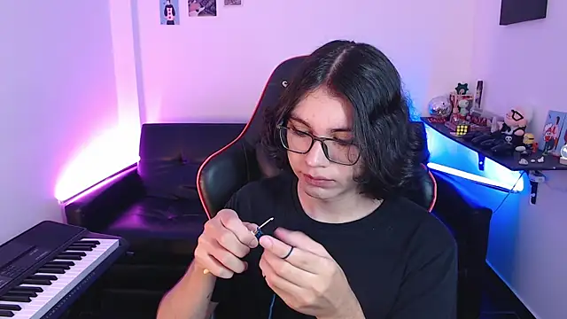 Snapshot of malik_harrison__ chatting on 02.06.25 malik harrison   online show from 02.06.25