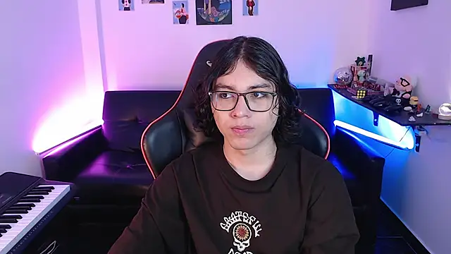 Snapshot of malik_harrison__ chatting on 02.14.25 malik harrison   online show from 02.14.25