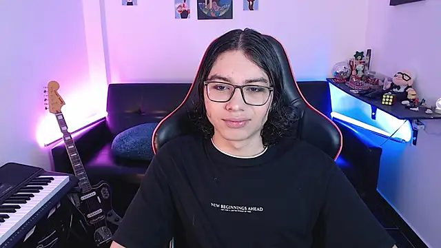 Snapshot of malik_harrison__ chatting on 03.05.25 malik harrison   online show from 03.05.25