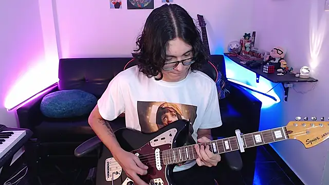 Snapshot of malik_harrison__ chatting on 03.10.25 malik harrison   online show from 03.10.25