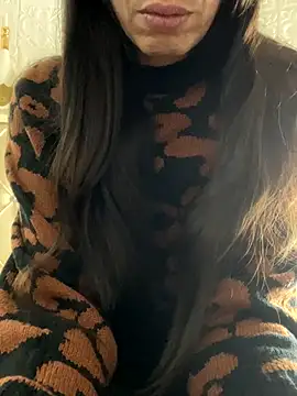 SHARONRodrig online show from 10.22.25