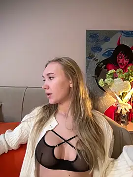 Snapshot of MariaTull chatting on 02.03.26 MariaTull online show from 02.03.26