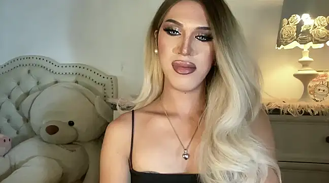 Ts glamxxxx online show from 02.25.25