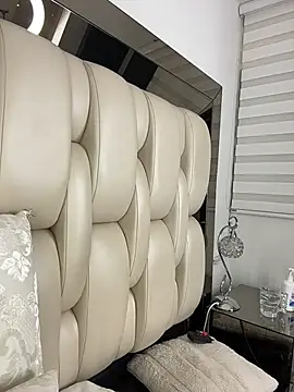 ALISSON FOXXX1 online show from 02.22.26