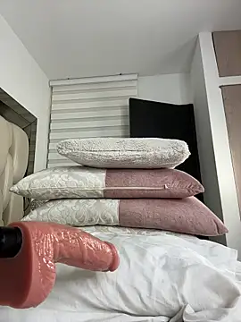 ALISSON FOXXX1 online show from 04.28.26