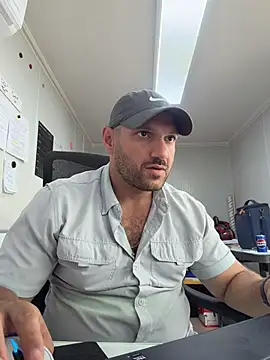 Snapshot of JonJ0 chatting on 04.09.26 JonJ0 online show from 04.09.26
