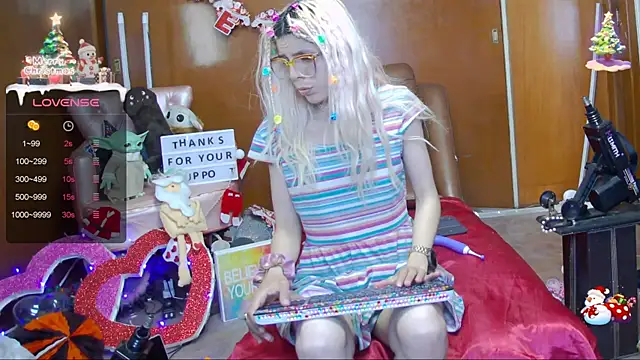 Skinygirl online show from 12.29.24