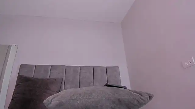 taylor suxx online show from 10.31.25