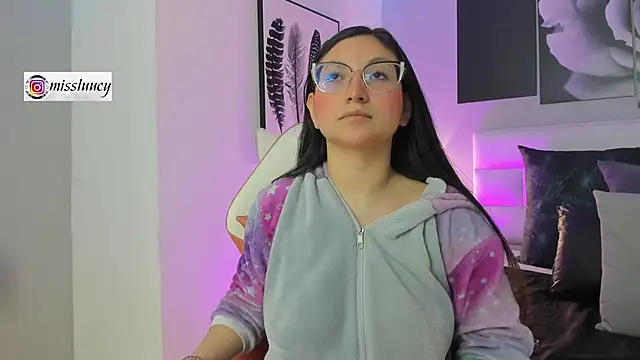 lucy neil online show from 09.23.25