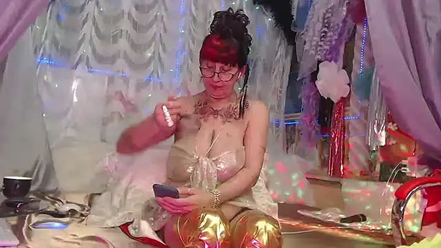 Snapshot of NightOrhideya chatting on 03.14.25 NightOrhideya online show from 03.14.25