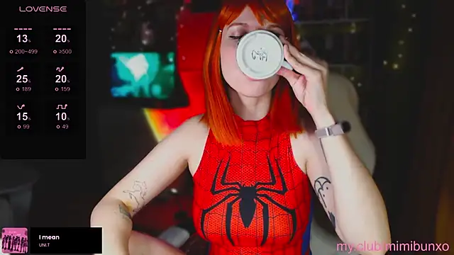 Snapshot of freya_sunny chatting on 11.26.25 freya sunny online show from 11.26.25