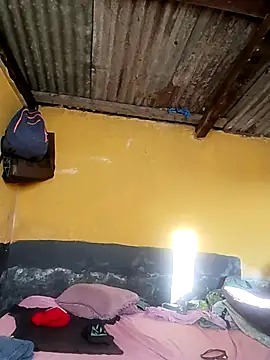 LULE37587001 online show from 11.26.25