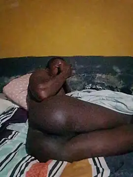 LULE37587001 online show from 04.22.26