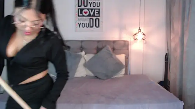 vaness weet online show from 01.04.25