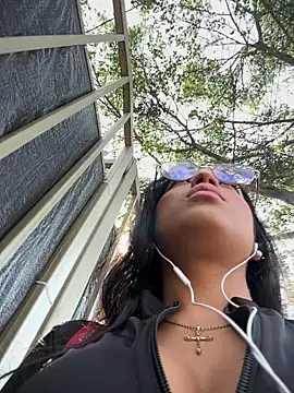 vaness weet online show from 03.08.25