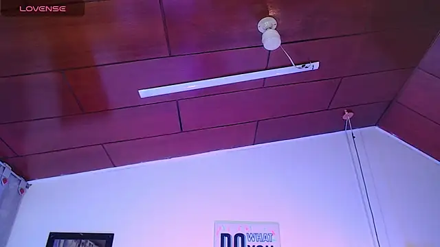 vaness weet online show from 03.08.25