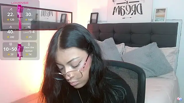 vaness weet online show from 10.11.25