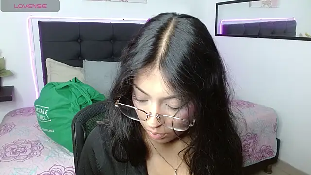 vaness weet online show from 05.25.26