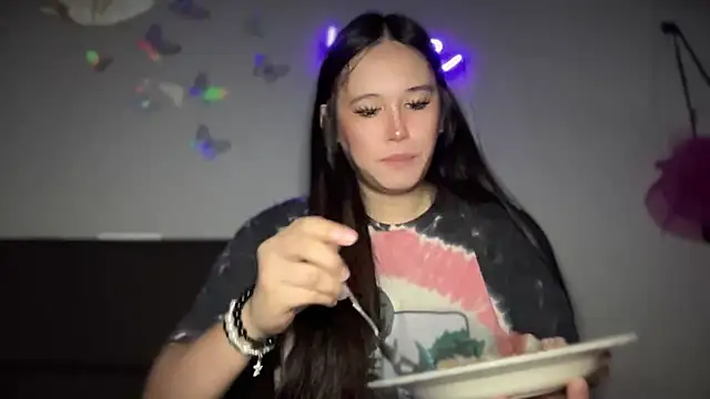 MeganTheRarest online show from 10.05.25