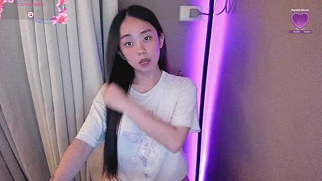 MissAyaCollins online show from 03.07.25