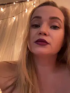 Lady  Maria online show from 03.05.25