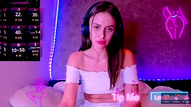 madina taher online show from 03.15.26